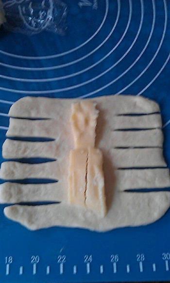 马苏里拉奶酪包的做法图解9