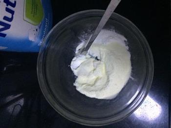 无糖酸奶溶豆儿的做法步骤2