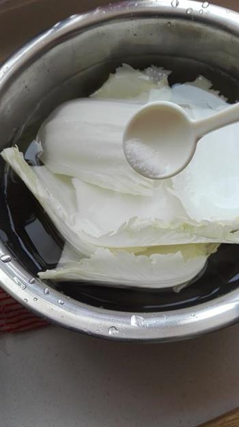 椒油糖醋白菜的做法步骤2