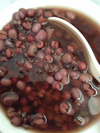 红豆薏米汤的做法图解1