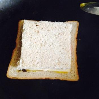 营养早餐—吐司三明治的做法图解6