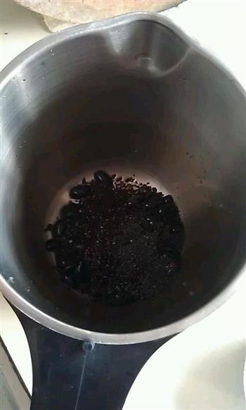 三黑豆浆的做法步骤3