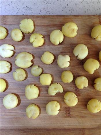 椒盐小土豆的做法步骤3