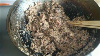 香菇猪肉水饺的做法步骤6