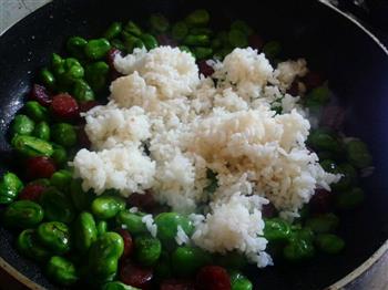 砂锅蚕豆腊肠饭-奶奶的味道的做法步骤6