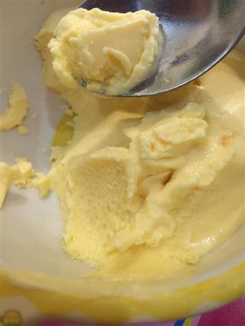 芒果牛奶超浓冰淇淋的做法步骤10