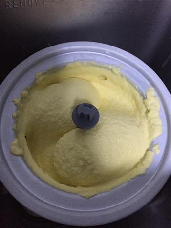芒果牛奶超浓冰淇淋的做法步骤8