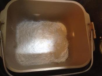 不败配方－小餐包 排包 豆沙面包的做法步骤1