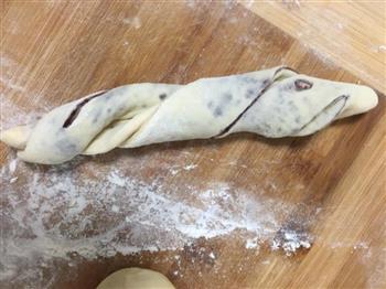 红豆沙面包/紫薯面包面包店成色六个量的做法步骤5