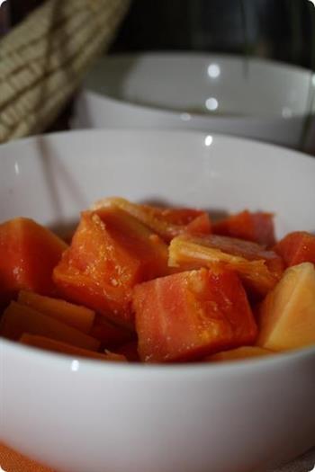 初夏甜蜜的清凉-薏米木瓜银耳汤的做法步骤4