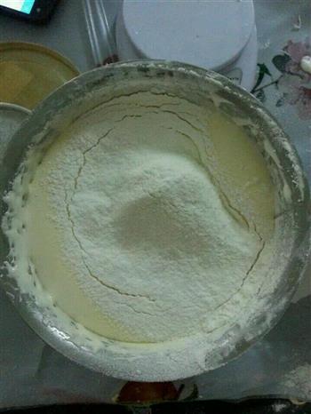 面包机版海绵蛋糕的做法步骤3