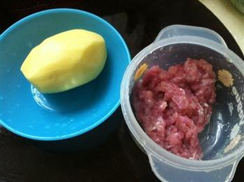 土豆泥肉末酿瓜花的做法步骤2