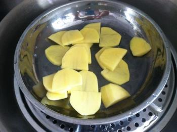 土豆泥肉末酿瓜花的做法步骤3