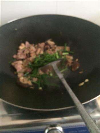 蚝油香菇炒肉片的做法步骤8