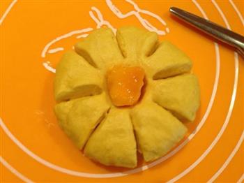 芒果花朵面包的做法步骤7