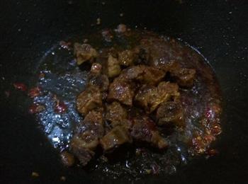 红烧芋头牛肉的做法图解4