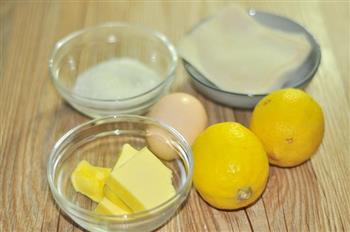 简易柠檬凝乳脆皮杯的做法步骤1