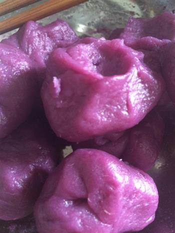 美味玫瑰馅紫薯包子的做法图解3