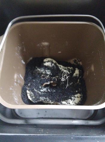 面包机做黑芝麻牛轧糖的做法步骤6