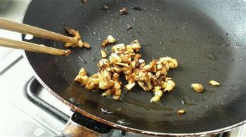 夏日海鲜砂锅粥的做法图解7