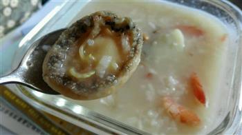 夏日海鲜砂锅粥的做法步骤9