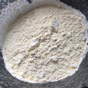 特色豌豆凉粉的做法步骤1