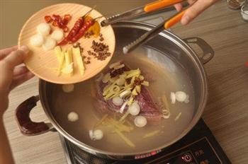 香辣咖喱牛肉干的做法步骤2