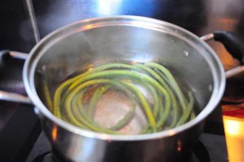 夏季快食-少油的凉拌豇豆的做法步骤2
