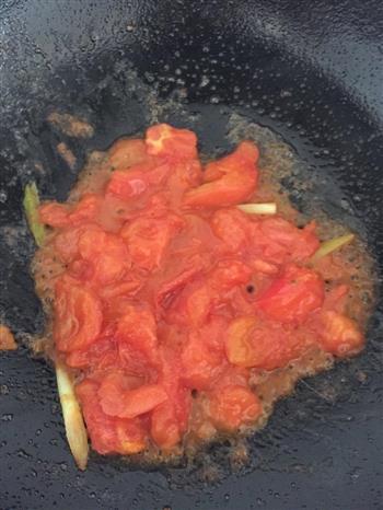 西红柿鸡蛋面片汤的做法步骤2