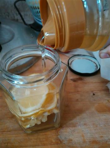蜂蜜柠檬茶的做法步骤2