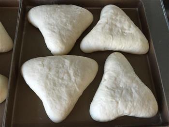 欧式风格的叶子状三角豆沙包，馅料超级足的做法图解15