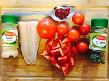 健康低脂-番茄银鳕鱼的做法图解1