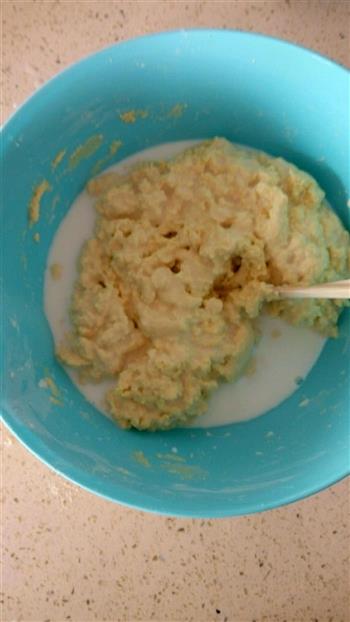 玉米杂面韭菜饼的做法步骤3