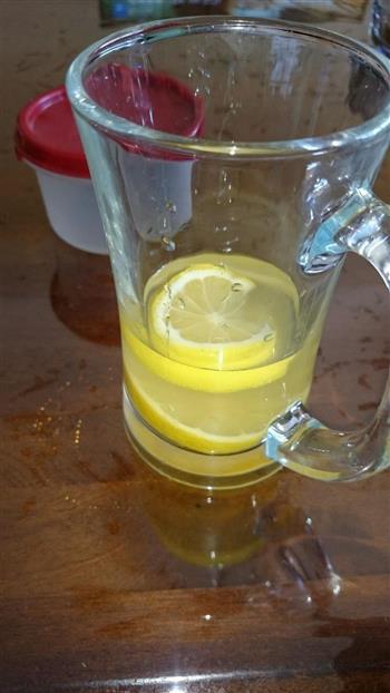 柠檬红茶的做法步骤1