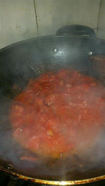 西红柿肉末炸酱面的做法图解2