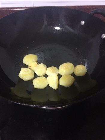 椒盐小土豆的做法步骤2