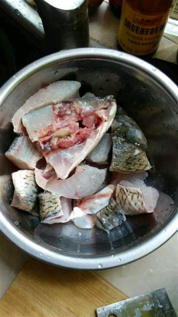红烧草鱼的做法步骤1