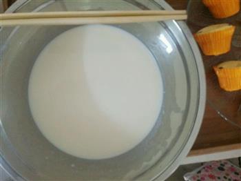 港式奶香蛋白蛋挞的做法图解2