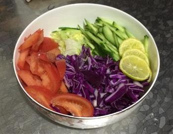 鸡肉蔬菜沙拉的做法步骤5