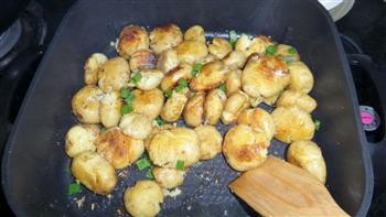 孜然椒盐小土豆的做法步骤6