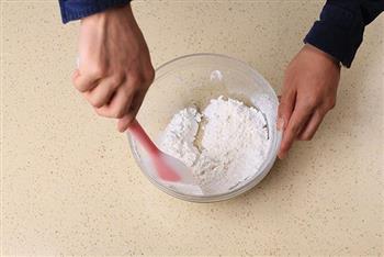 绝对不可错过的柔软小尤物-海绵蛋糕的做法步骤4