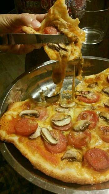薄脆披萨的做法步骤9