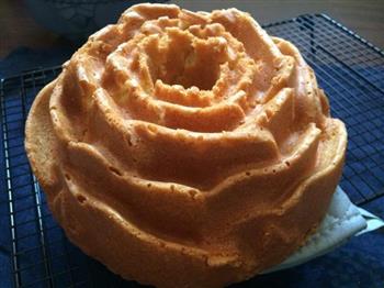 玫瑰磅蛋糕-帕玛森乳酪酸奶油磅蛋糕的做法图解15