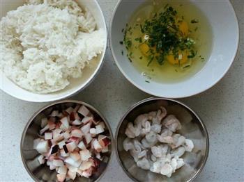 海鲜蛋炒饭的做法步骤3
