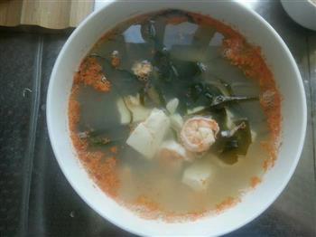 虾仁豆腐海带汤的做法步骤3