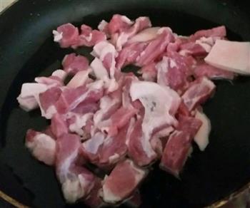 家常版梅干菜扣肉  霉干菜蒸肉的做法步骤2