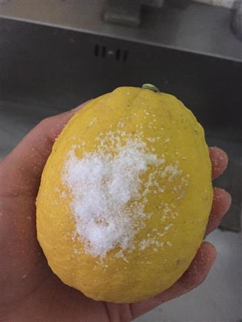 蜜渍柠檬的做法图解1