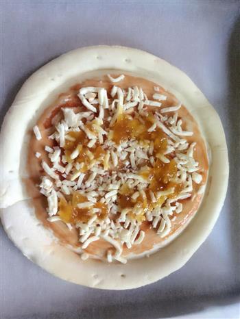 凤梨奶酪披萨的做法图解3