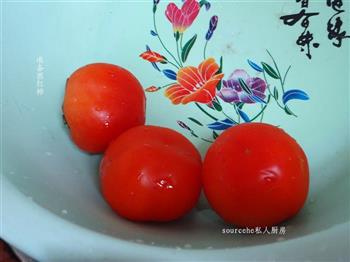 西红柿排骨汤的做法图解1