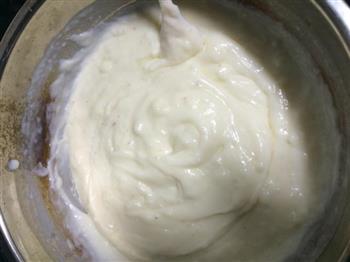 —牛奶椰蓉小方糕的做法步骤5